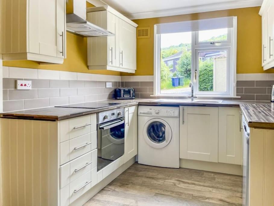 Picturesque Beauty Of Strachur Exterior photo